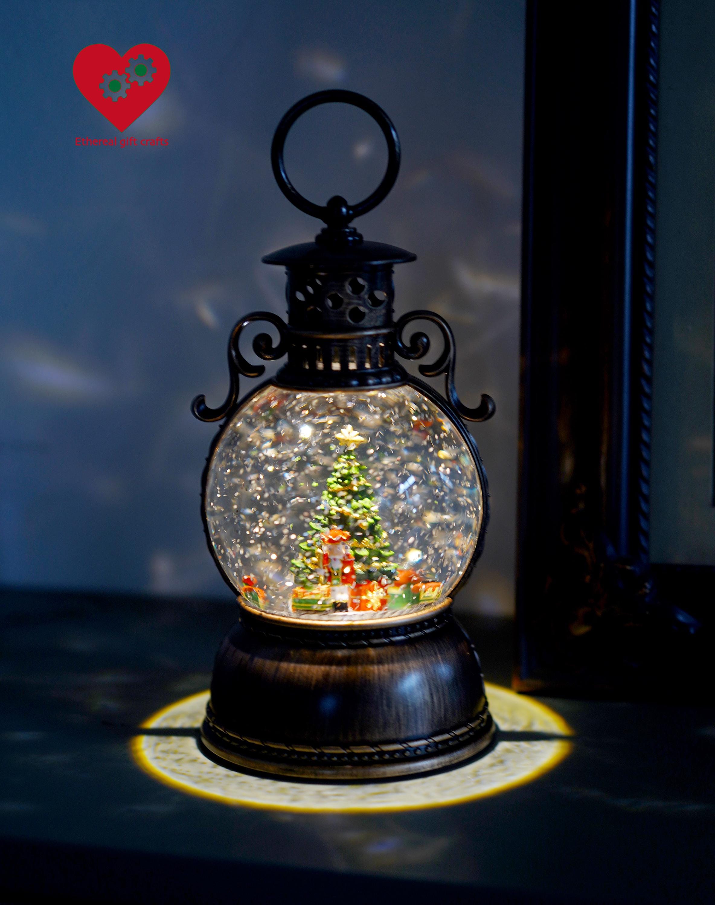 Christmas Lantern Snow Globenull