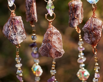 Boho Crystal Sun Catcher – O Moon Wind Chime with Gemstones & Rainbow Prism, Healing Window Decor for Garden or Gift