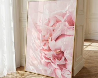 Pfingstrosen Detail Poster – Blumen Makrofotografie als Natur Wandbild in Rosa und Beige für minimalistische Wanddeko z. B. im Schlafzimmer