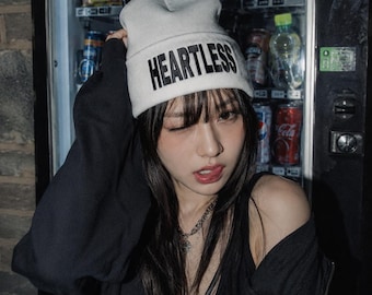 Heartless Embroidered Knit Beanie – Edgy Alt Fashion