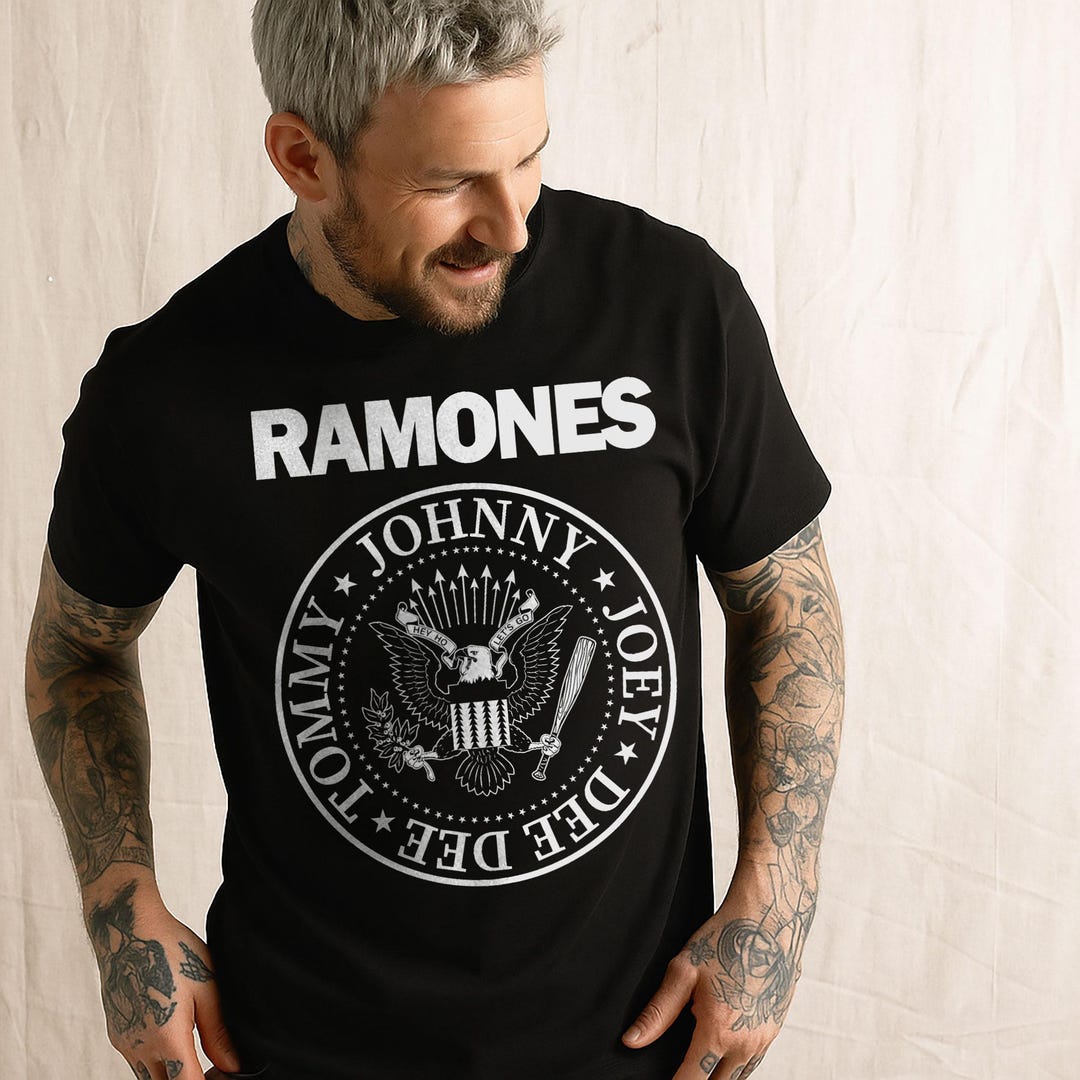 Ramones Vintage Graphic Tee – Ramones Shirt, 90s Post-hardcore