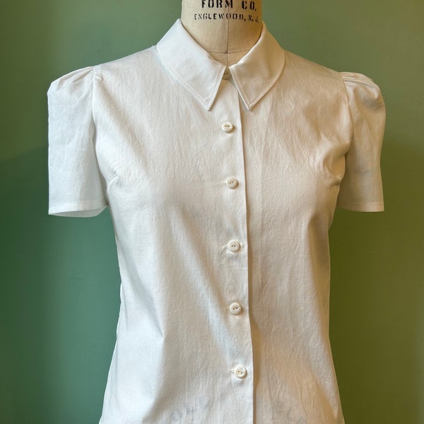 sample sale 1930s 1940s   cotton white    puffed sleeve blouse    B36