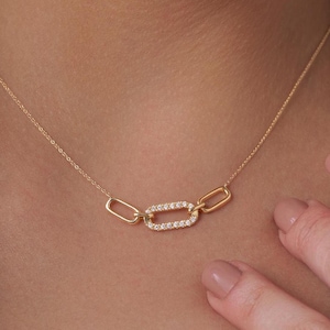 Interlocking Necklace, Linked Pendant Necklace, Natural Diamond Necklace, Solid 14K Gold Interwined Necklace, Diamond Oval Link Necklace