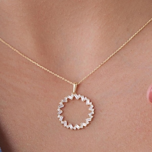 14k Gold Diamond Circle Baguette Necklace, Baguette And Round Natural Diamond Circle Necklace, Round Pendant, Dainty and Minimalist Pendant