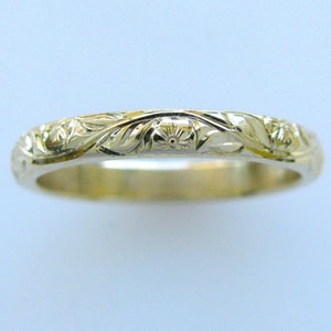 Hand Engraved Vine and Leaf with Flower 3mm 14k Yellow Gold Wedding Band and Anniversary Band