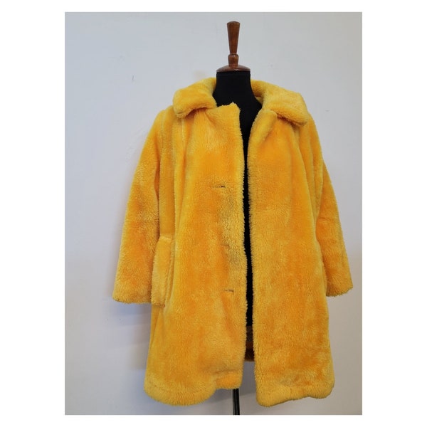Vintage 1970's Yellow Faux Fur Coat