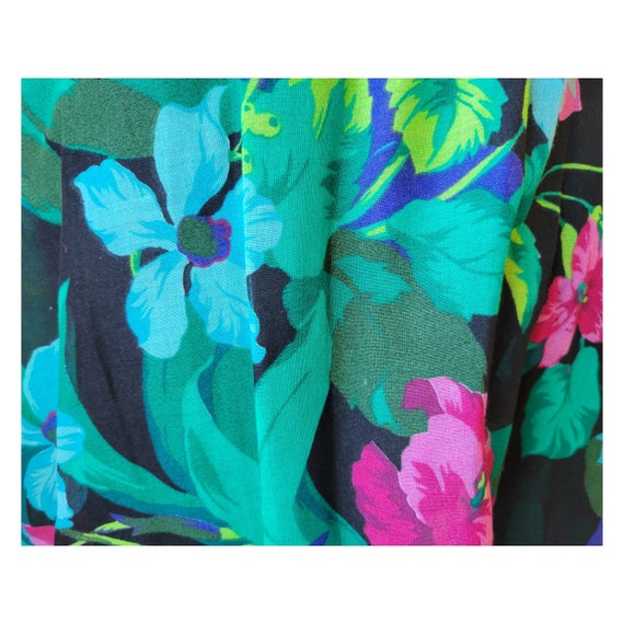 1980's Tropical Ruffle Strapless Dress - image 4