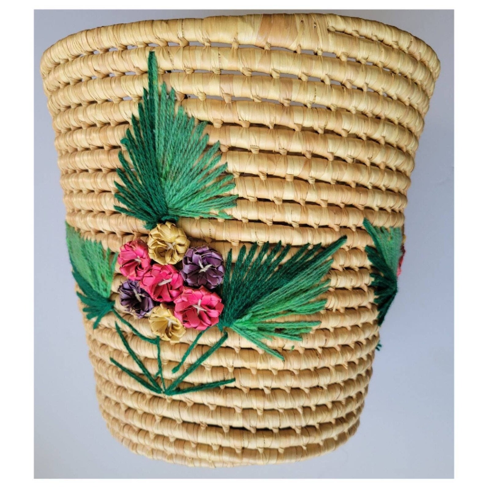 Larger Vintage Woven Raffia Basket Etsy