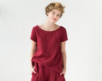 Linnen top, rode linnen top, zomertop, linnen blouse, top met korte mouwen, losse top, oversize top, linnen kleding, minimalistische top, elegante top