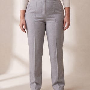 Wool Straight-Leg Trousers for Curvy Hips for Women, Light Grey, Black, Beige – Graphite Curve Fit by LeMuse