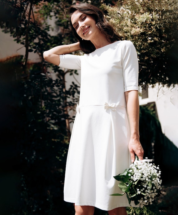 Casual bridal best sale gowns