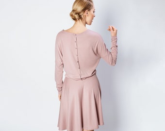 Dusty Rose Kleid, Langarm Kleid, Flare Kleid, Kleid mit Knöpfen zurück, Elegantes Kleid, Minimalistische Kleidung, Sonnenblume Kleid, Lockeres Kleid