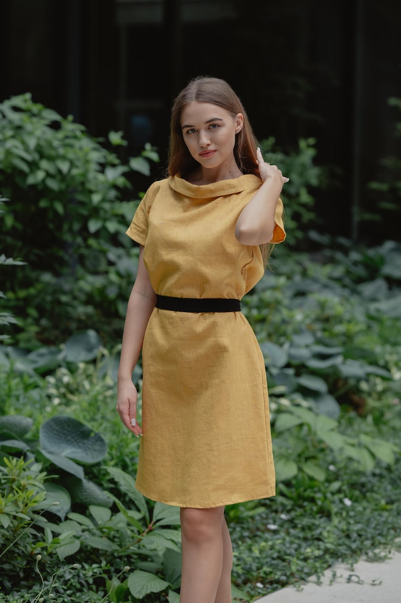 Linen Dress, Women's Clothing, Minimalist Dress With Short Sleeves, Linen Clothing, Modest Linen Dress With Back Ribbon