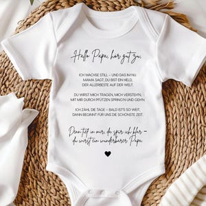 Babybody Hallo Papa | Du wirst Papa Geschenk | Schwangerschaft verkünden | Vatertag Body | Überraschung Baby Geburt