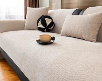 Minimalist Chenille Sofa Cover – Non-Slip Cushion Protector for Happy Homes with Pets