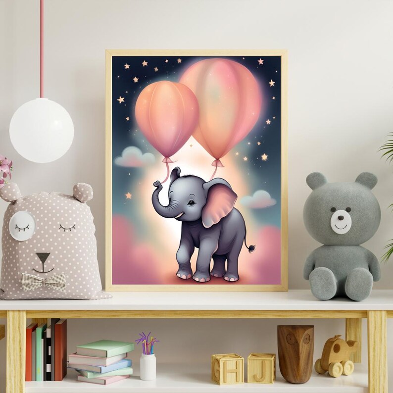 Puede incluir: Un lindo elefante gris con orejas rosas est&aacute; sujetando dos globos rosas. El elefante est&aacute; volando en un cielo nocturno con estrellas y nubes.