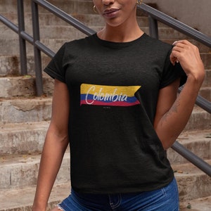 Colombia Women&#39;s Baby Tee, Colombia Y2K T-Shirt, Colombia, Colombia Crop Tee, Vintage 2000s 90&#39;s Baby Tee, Colombia Shirt, Colombia Tank Top