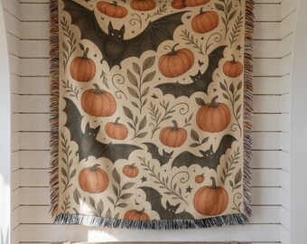 Halloween Bats and Pumpkins Woven Throw Blanket – Vintage Spooky Season Home Decor