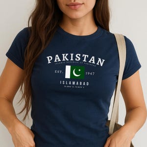 Pakistan Baby Tee, پاکستان Pākistān Y2K Crop Top, Vintage Karachi Flag Shirt, South Asian Aesthetic Tee, Pakistani Pride T-Shirt for Women