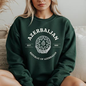 Azerbaijan Flag Unisex Sweatshirt: Country Pride Crewneck