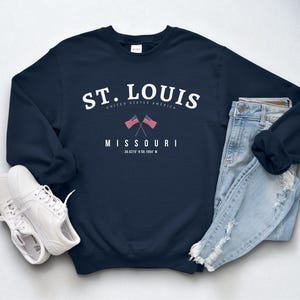 St Louis Sweatshirt, Missouri Crewneck, Cozy USA Pullover, St Louis Gift Idea, Midwest City Shirt, State Pride Apparel, Souvenir
