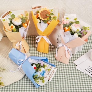 Muttertag häkeln Bouquet, handgemachte Bouquet Knit, gestrickte handgemachte Geschenkblumen für Danke, Sonnenblumenstrauß, Abschlussgeschenk 2025