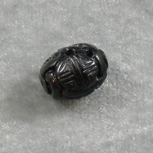 Carved Jet Lignite 13mm x 11mm 1/2&quot; x 7/16&quot; Oval Loose Bead Longevity Deep Black Mongolia High Polish Black Amber