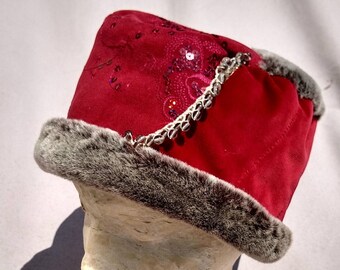 Red Grey Pillbox Hat