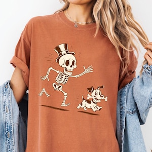 Retro Halloween Dog Shirt, Dog Lover Gift, Funny Halloween Skeleton Shirt, Spooky Season tee, pawsome parents shirt, Dog owner shirt