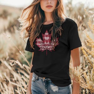 T-Shirt mit kanadischem Ahornblatt-Tartanmuster: Grafik-T-Shirt mit kanadischem Stolz