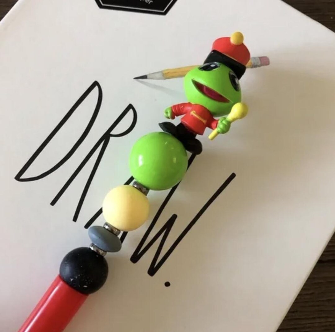 Disney Doorables: the Muppets Handmade Beaded Pen - Etsy