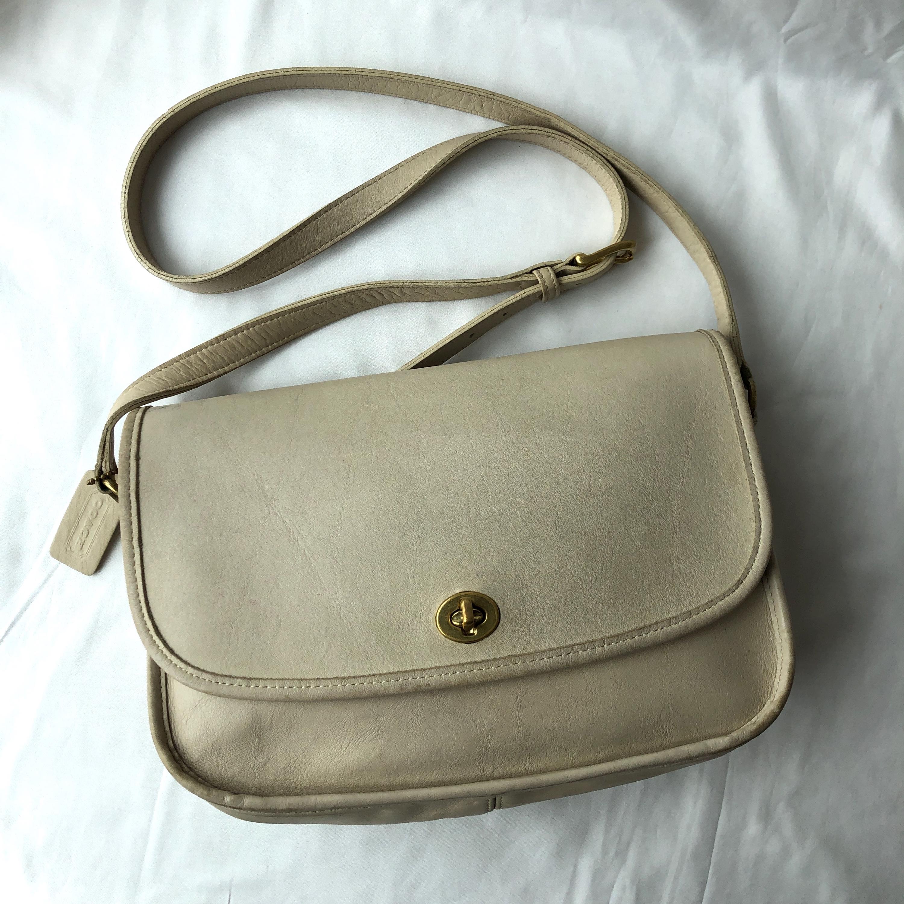 コーチ ヴィンテージ ホワイト ベルト ハンドバッグと財布のセット コーチ COACH バッグ （ホワイト） -ファッション通販 FASHION