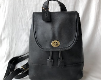 バッグ old coach vintage leather backpack bag 1994 COACH Vintage Black Leather Backpack Made in the United