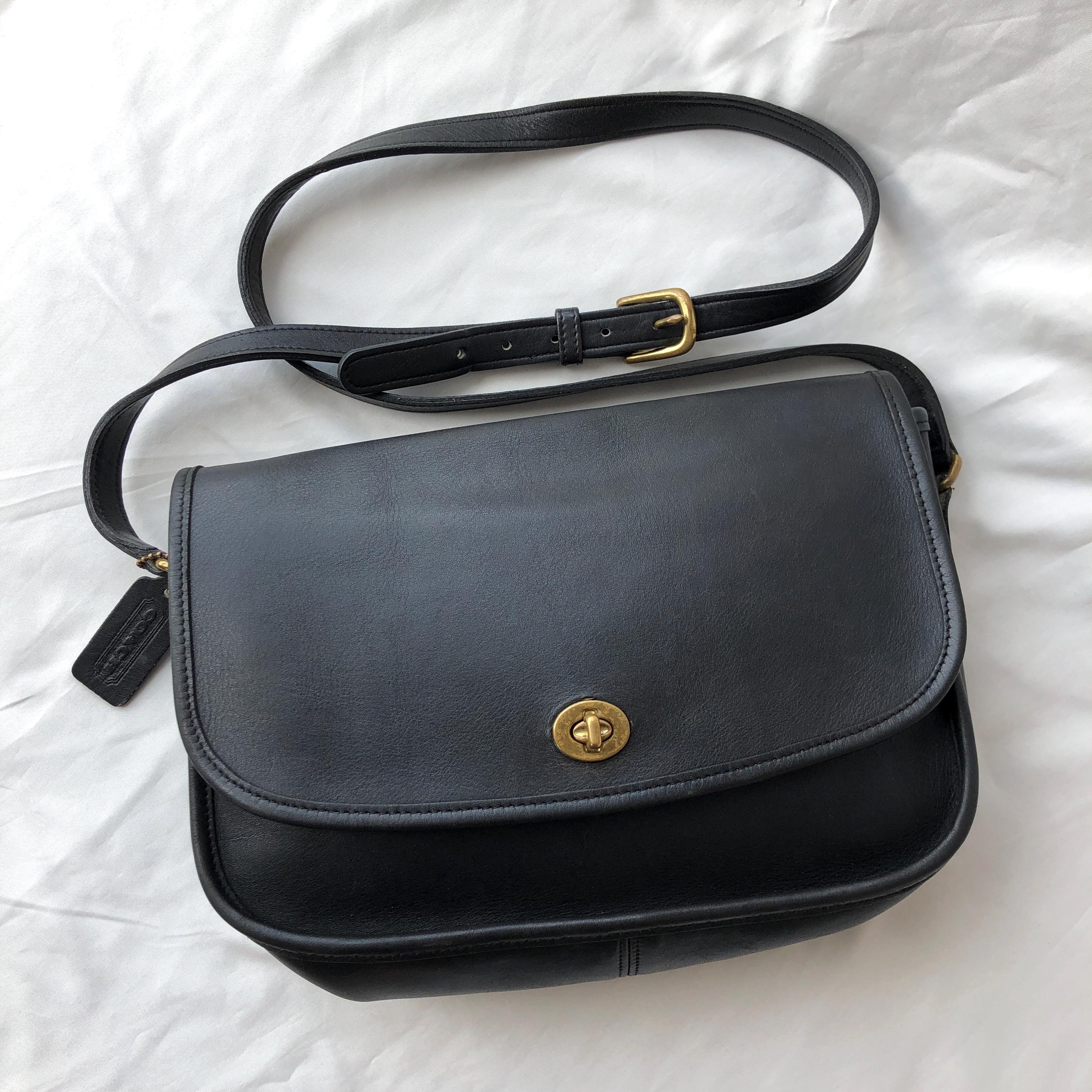 Coach city bag - Etsy 日本