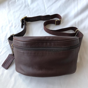 Vintage Coach 0515 Braune Leder Gürteltasche Fanny Pack M-L Made In USA 1996