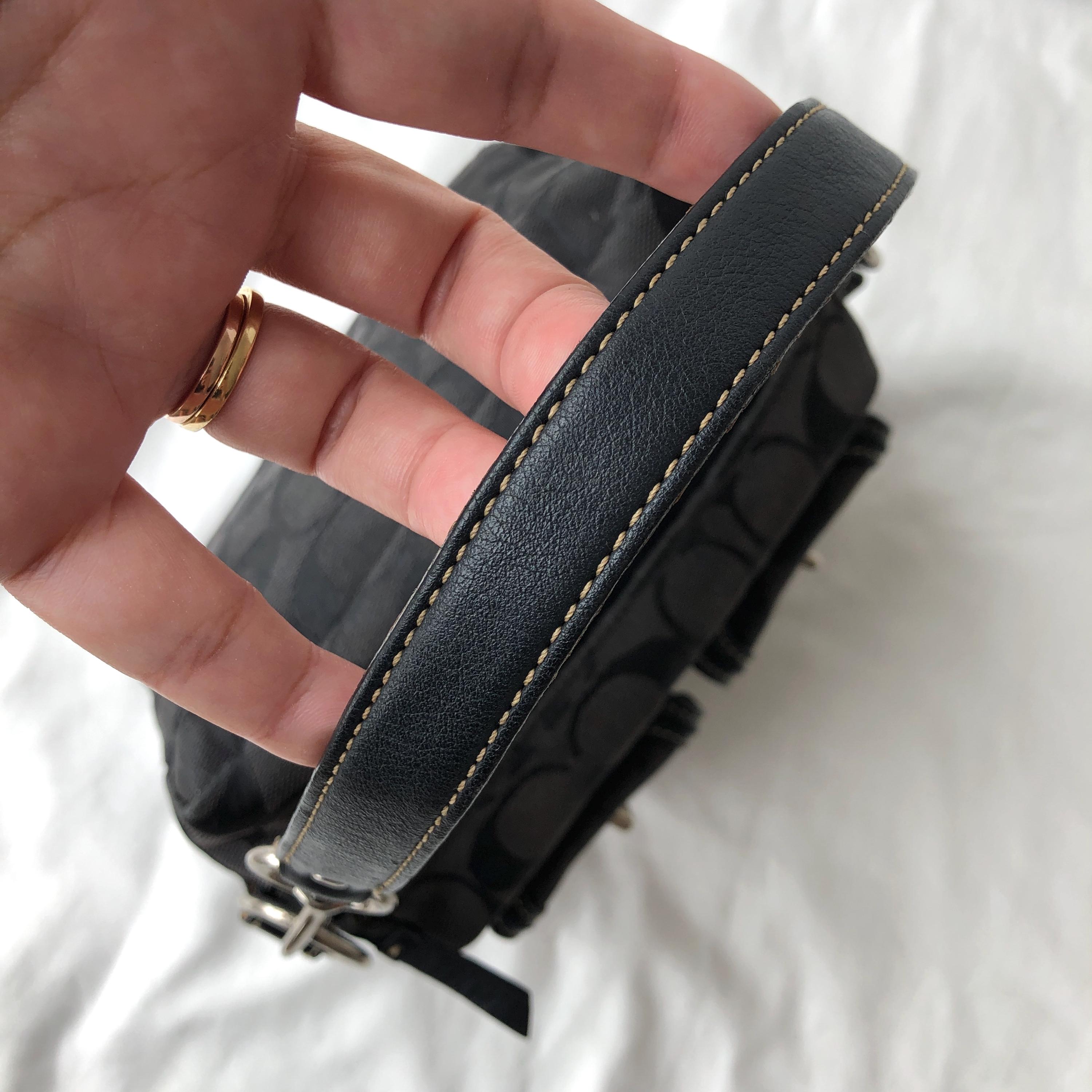 バッグ Coach Legacy Turn Lock Bag signature s-l400.jpg