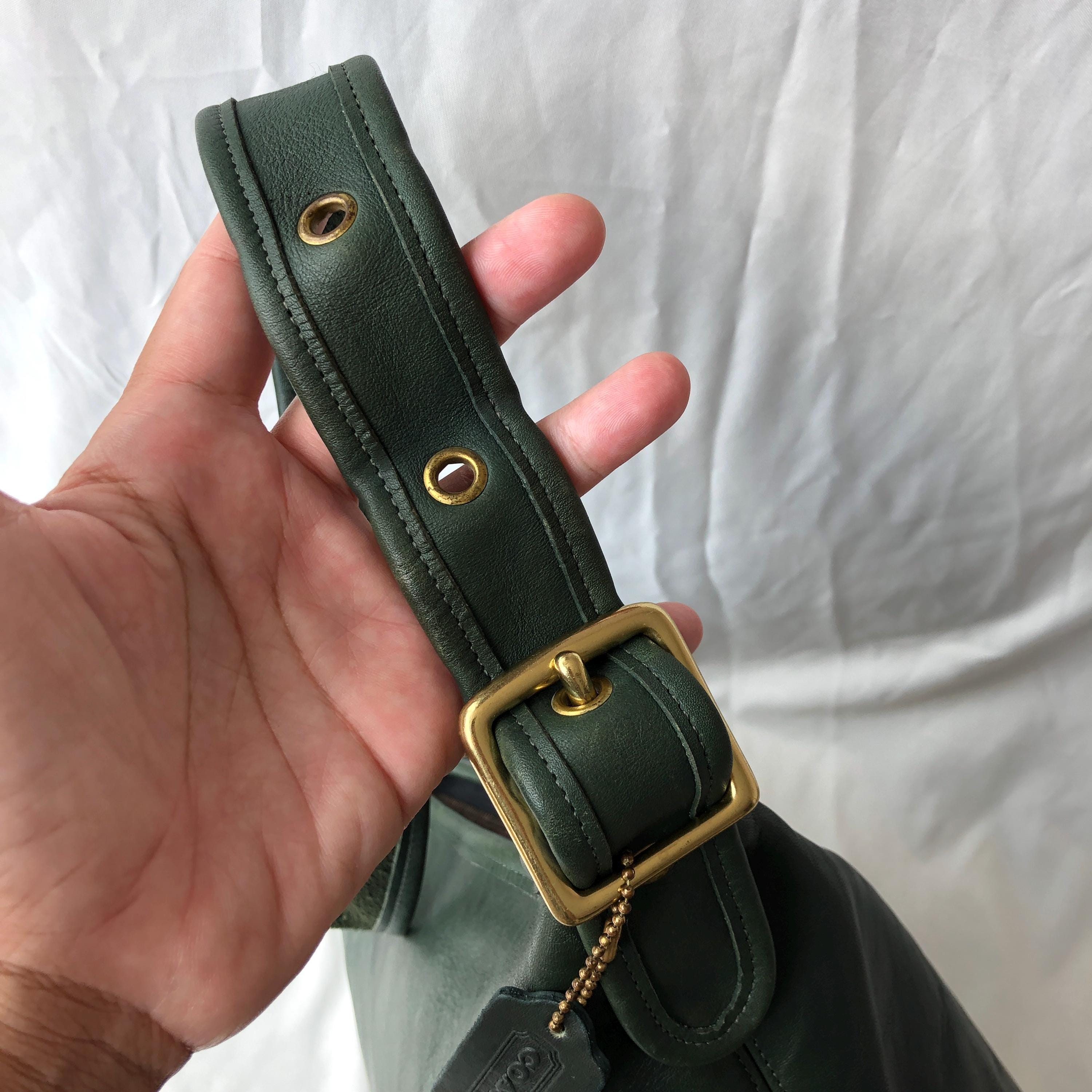 バッグ Rare Vintage Coach Green Duffle Sac XL Vintage Coach XL Duffel Sac Leather Shoulder Bag Leaf Green