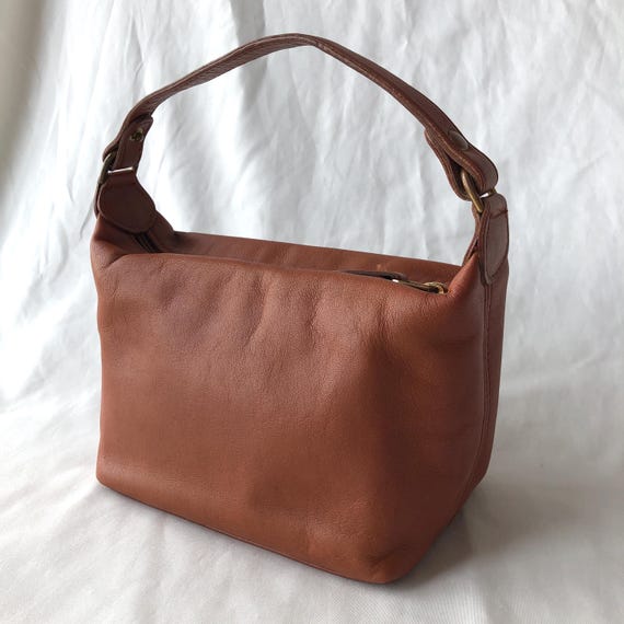 Vintage Coach 6929 Classic Pouch British Tan Brown Leather