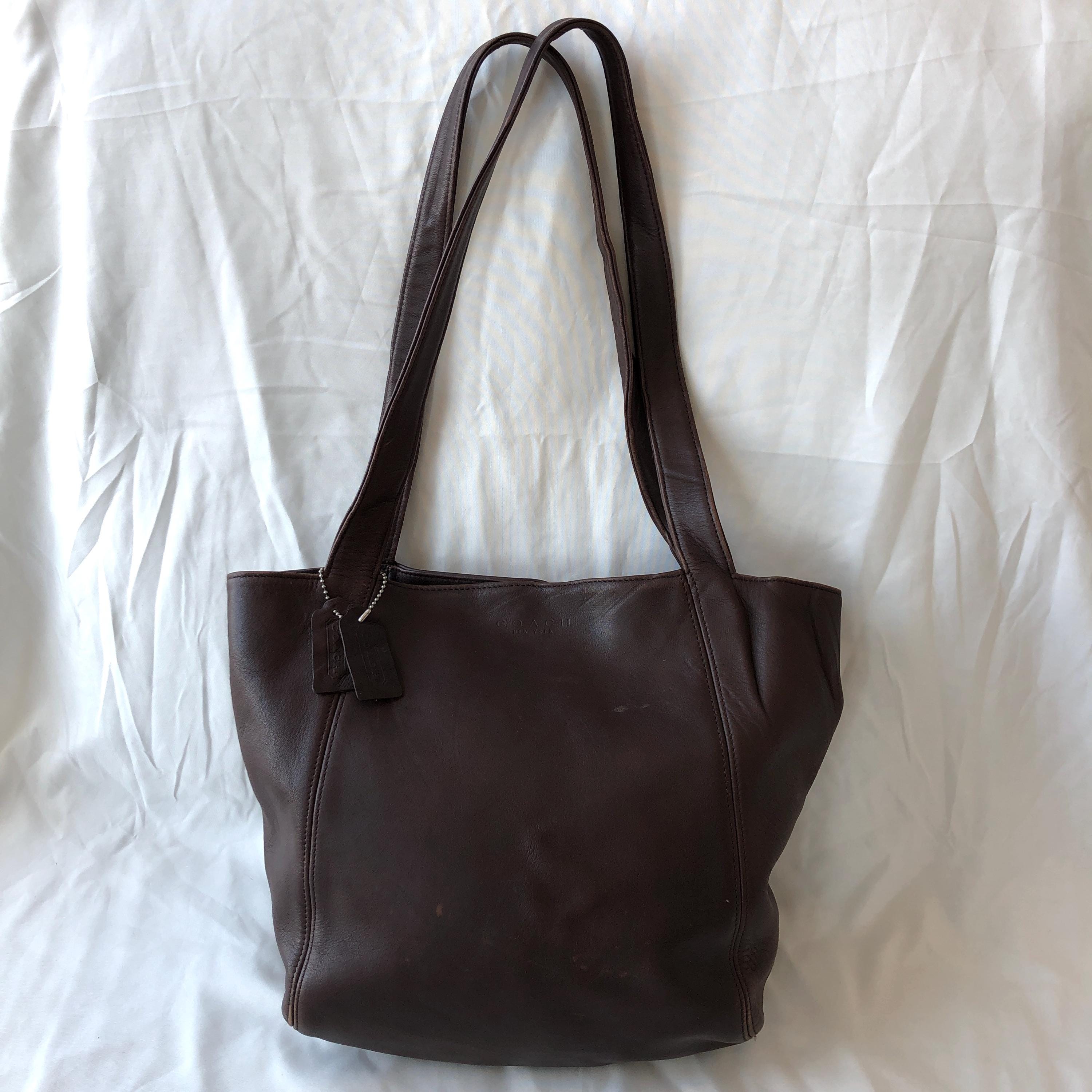 バッグ 00s old coach 4181 tote leather brown Vintage Coach Lexington 4181 Mahogany Brown Leather Tote