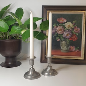 Pair of vintage Pewter Candlestick holders candleholder, from 1977. Marked C10.
