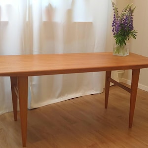 Mid century Teak coffee table, 50s Scandinavian design