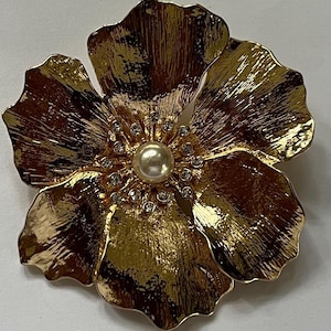 Ciner Brooch - Etsy