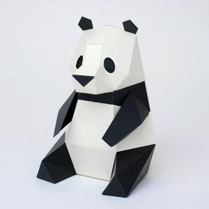 Origami Panda Paper Craft Kit: KAKUKAKU TINY Japanese Animal Model