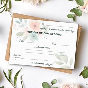 Plantilla de invitación de boda minimalista: tarjeta floral editable e imprimible en acuarela, estilo eco kraft, ilustración botánica suave, pastel.