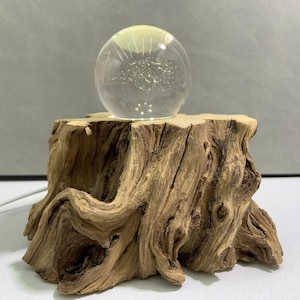 LED Wooden Light Display Base – White Light for Crystals, Figurines & Collectibles