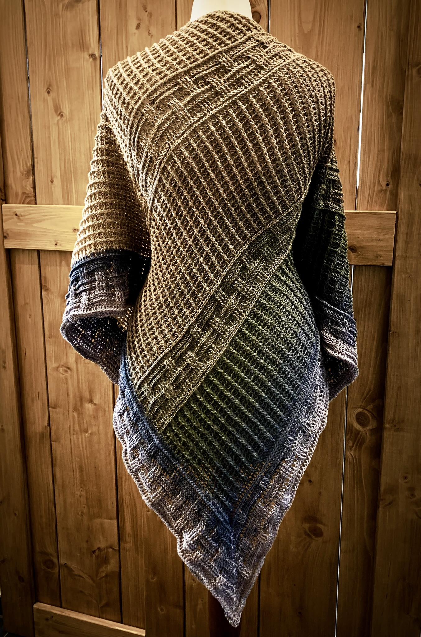 Crochet Pattern Shawl "Silver Sands of Morar" from the Highland Collection