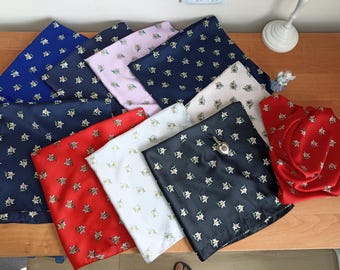 Vintage silk scarf with edelweiss, rare retro satin alpine bandana, headscarf, elegant vintage gift, fashionable Italian accessory