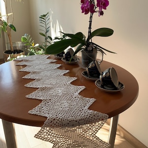 white table runner hand crochet, handmade lace doily, boho chic table runner, home decor accent, rustic decor, vintage cotton table runner