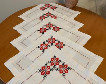 embroidered napkin, embroidered towel, hand embroidery, cross stitch, Ukrainian folk embroidery, vyshyvanka, table decor, gift, souvenir