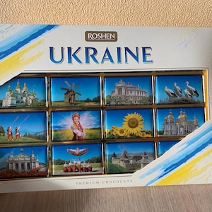souvenir set of Ukrainian chocolate Roshen, Ukrainian chocolates candies, milk chokolate,sweet gifts candies made in Ukraine, box chocolates